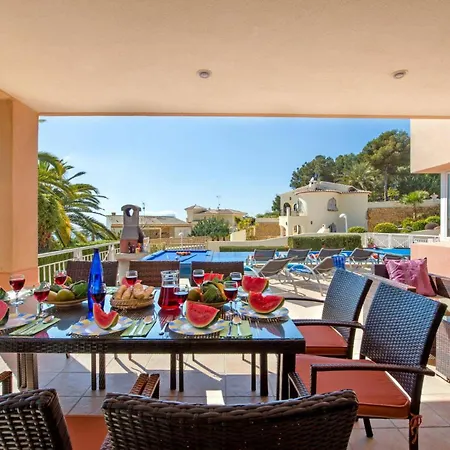 Villa Angela Flores By